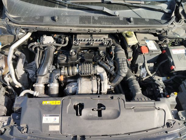 Peugeot 308 · Ano 2015