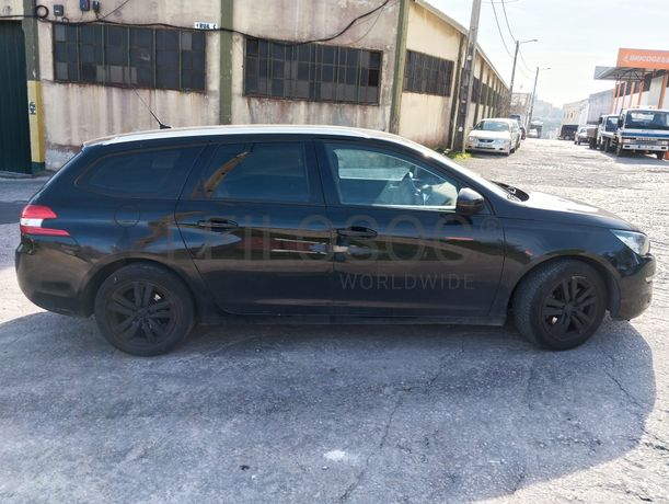 Peugeot 308 · Ano 2015