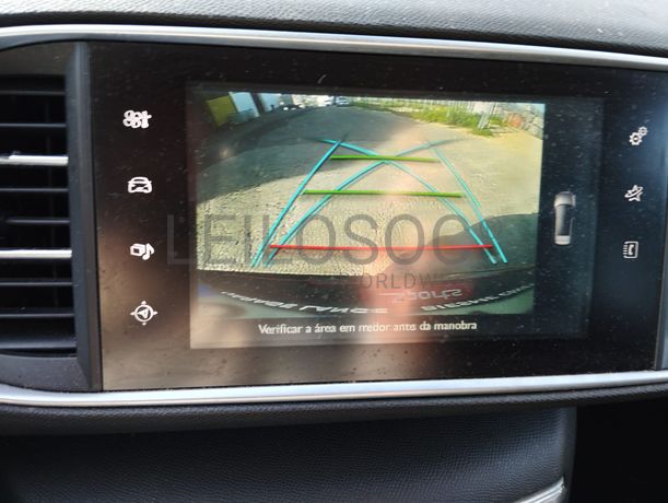 Peugeot 308 · Ano 2015