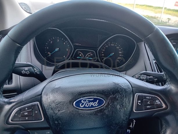 Ford Focus · Ano 2015