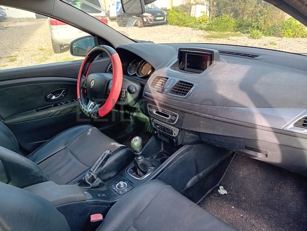 Renault Mégane III ST DCI · Ano 2015