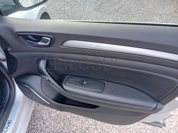 Renault Mégane IV Sport Tourer · Ano 2017