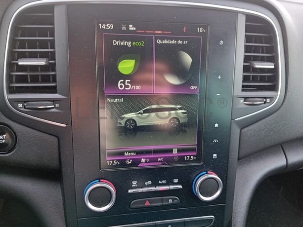 Renault Mégane IV Sport Tourer · Ano 2017