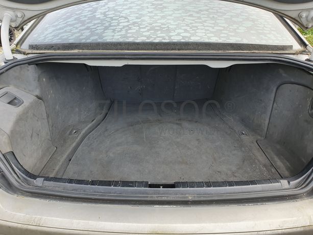 BMW 735i · Ano 2003