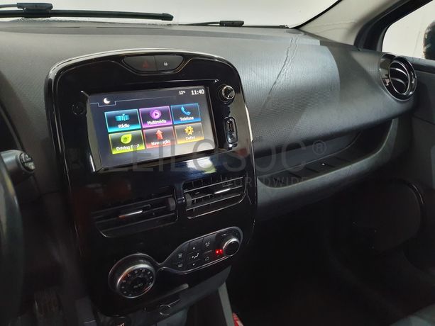 Renault Clio · Ano 2016