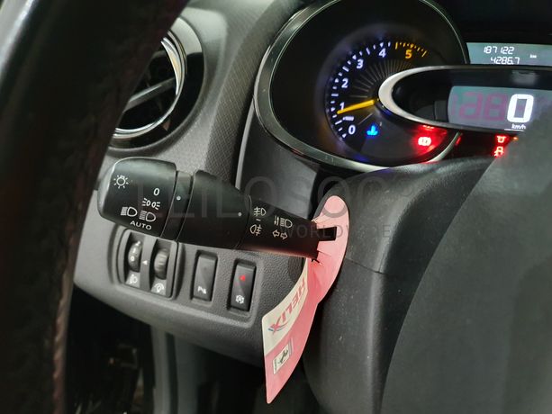 Renault Clio · Ano 2016