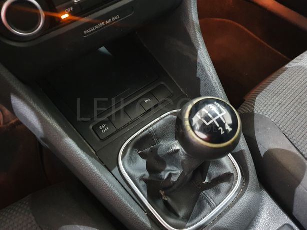 Volkswagen Golf · Ano 2009