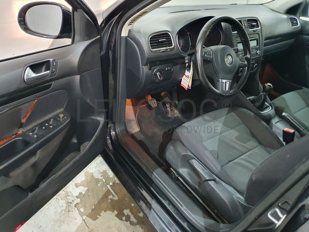 Volkswagen Golf · Ano 2009