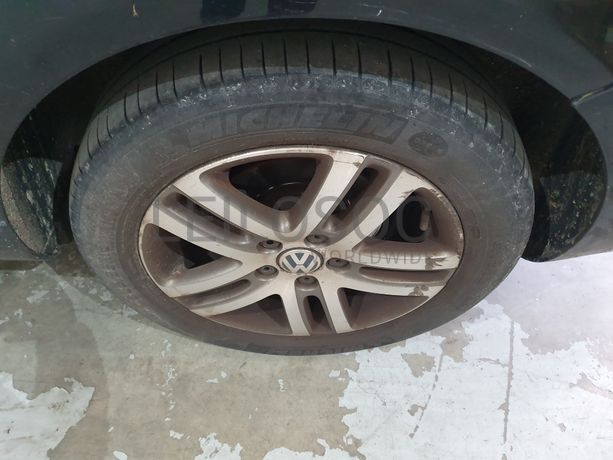 Volkswagen Golf · Ano 2009