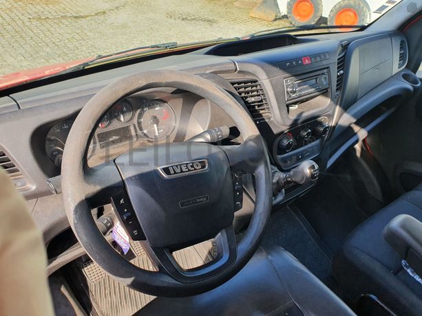 Iveco Daily · Ano 2017