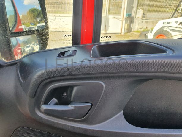 Iveco Daily · Ano 2017