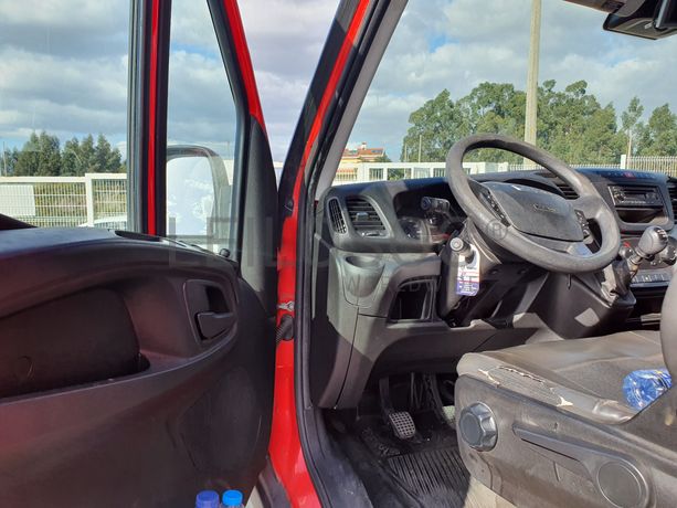 Iveco Daily · Ano 2017