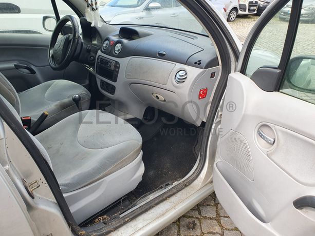 Citroën C3 · Ano 2003