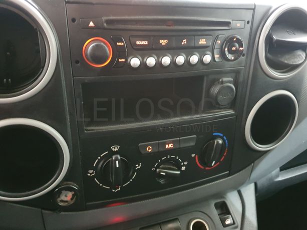 Peugeot Partner · Ano 2016