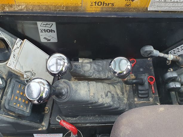 Empilhador Telescópico JCB 540V140 · Ano 2018