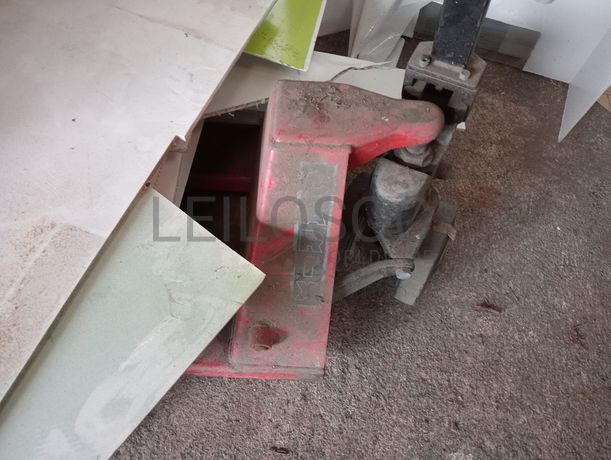 CNC de corte · Máquina de transferes · Máquina de ilhoses