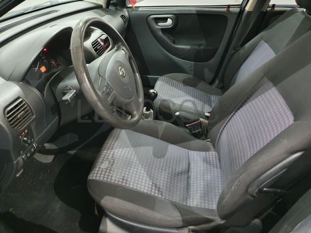 Opel Corsa · Ano 2005