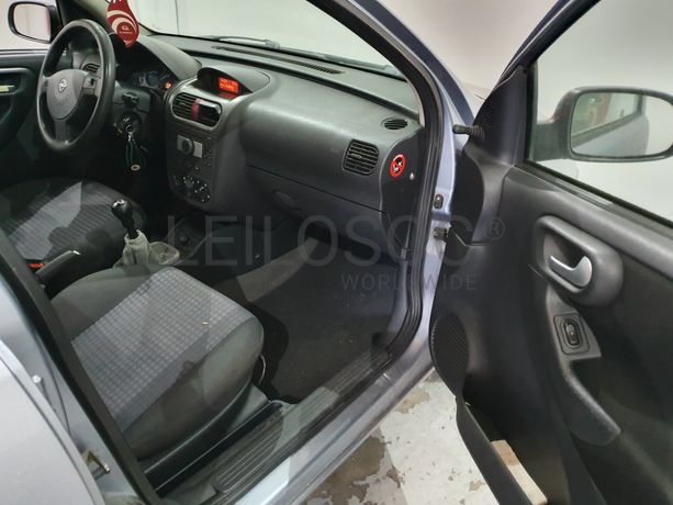 Opel Corsa · Ano 2005
