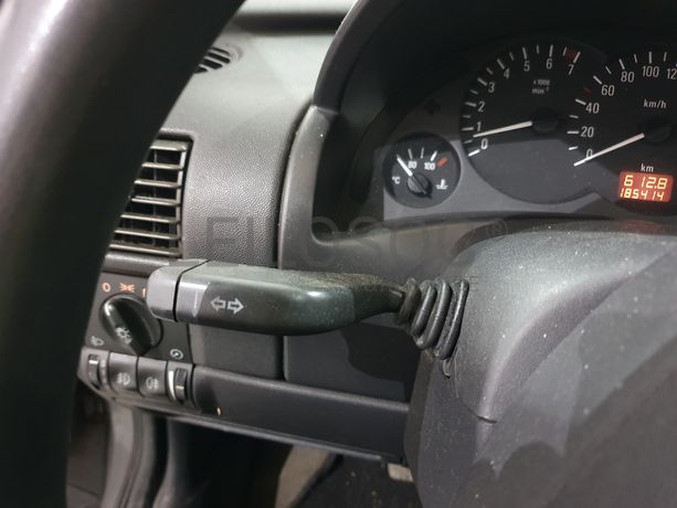 Opel Corsa · Ano 2005