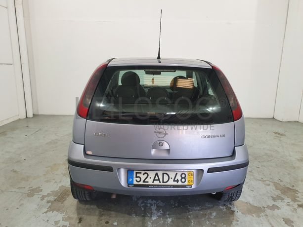 Opel Corsa · Ano 2005