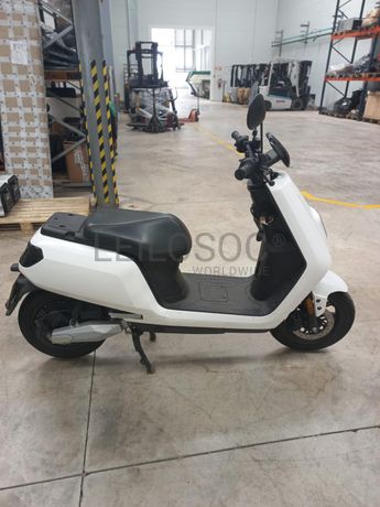 Urban Electric Motors LX05  · Ano 2021
