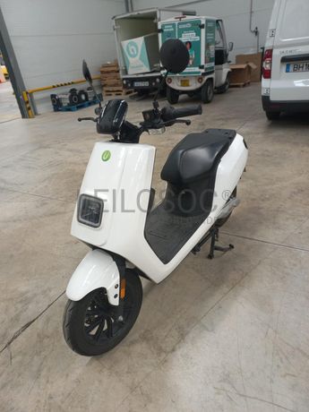 Urban Electric Motors LX05  · Ano 2021