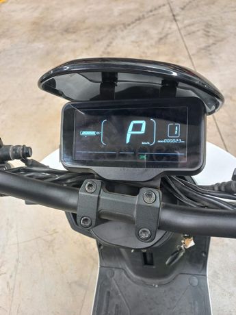 Urban Electric Motors LX05  · Ano 2021