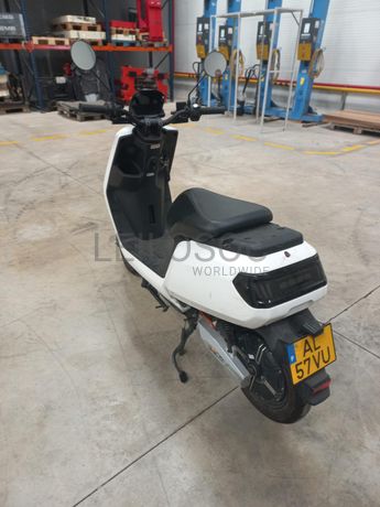 Urban Electric Motors LX05  · Ano 2021