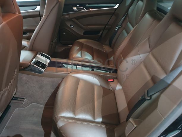 Porsche Panamera 3.0E-Hybrid · Ano 2014