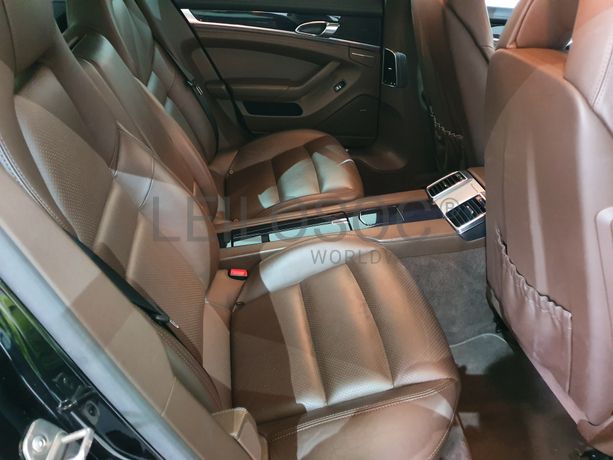 Porsche Panamera 3.0E-Hybrid · Ano 2014