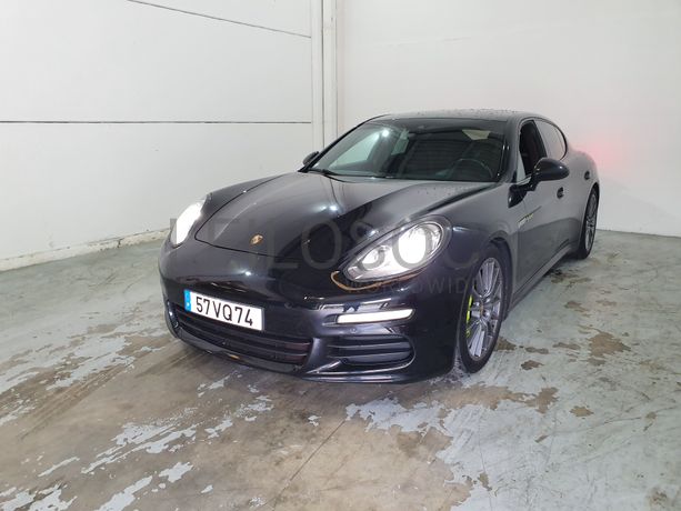 Porsche Panamera 3.0E-Hybrid · Ano 2014