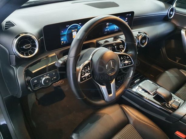 Mercedes-Benz A 180D · Ano 2018
