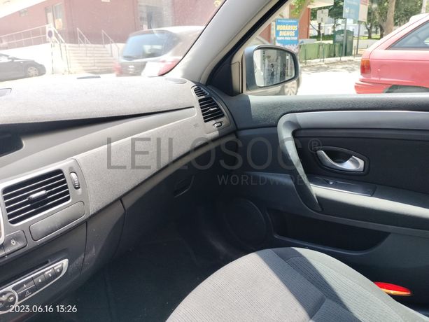 Renault Laguna 1.5 DCI · Ano 2008