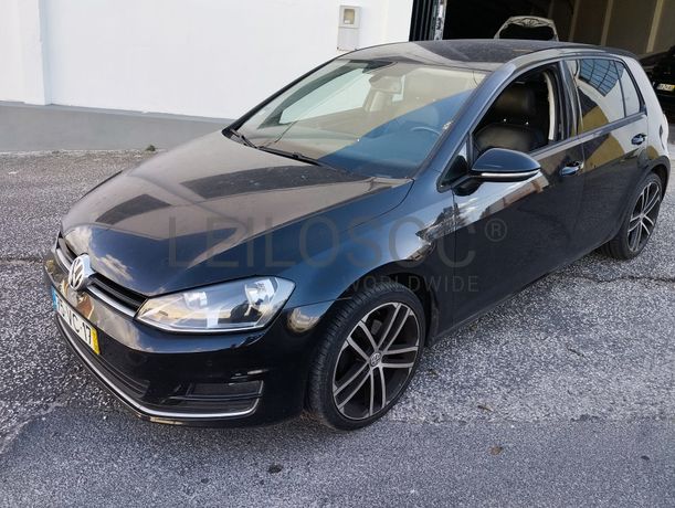 Volkswagen Golf 1.6 TDI · Ano 2015