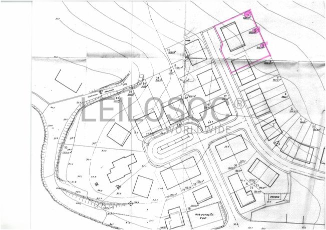 Direito a 1/2 + Meação de 1/2 de Lote para Construção · Gondomar