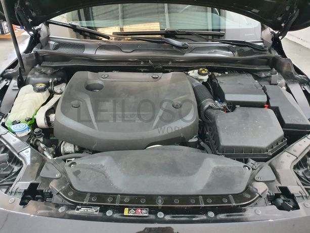 Volvo V40 · Ano 2015