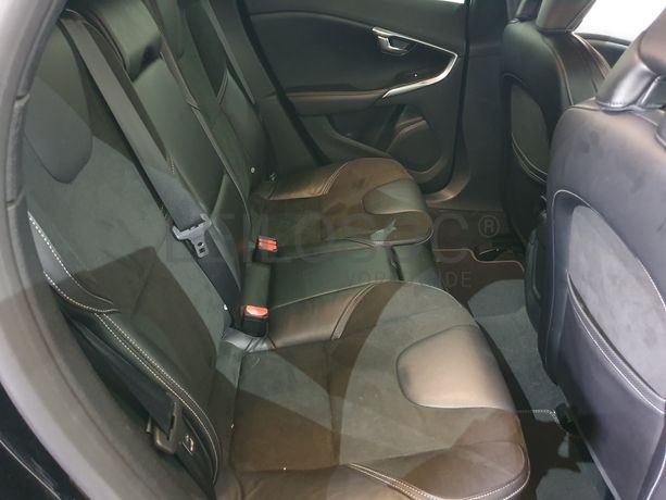 Volvo V40 · Ano 2015