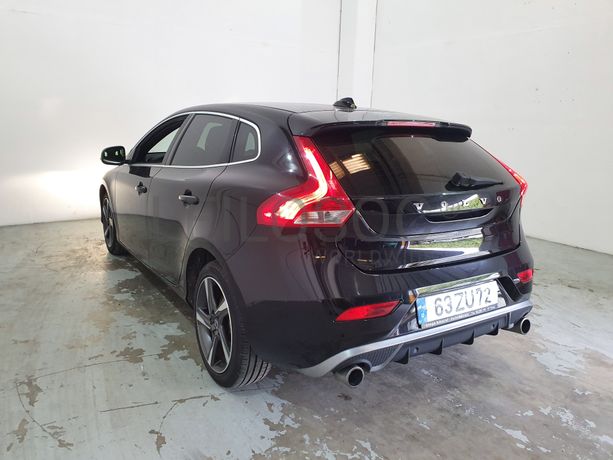 Volvo V40 · Ano 2015