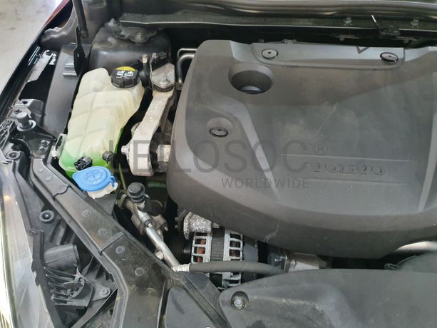 Volvo V40 · Ano 2015