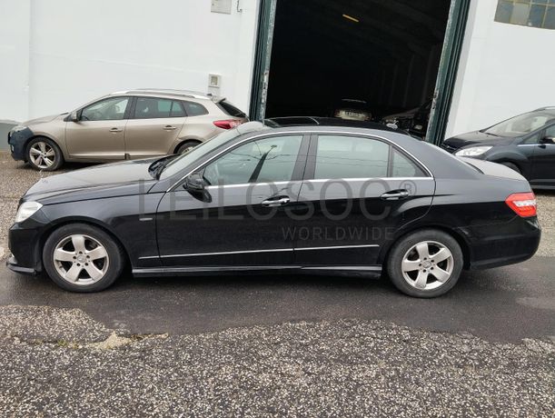 Mercedes-Benz E 350 CDI · Ano 2009   66-HL-39