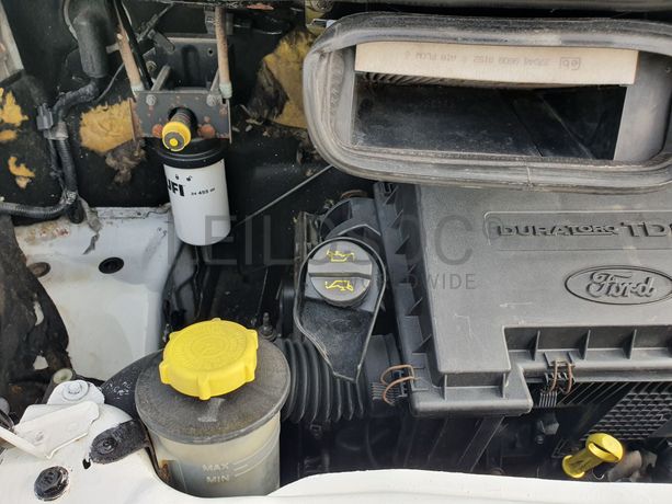 Ford Transit · Ano 2009