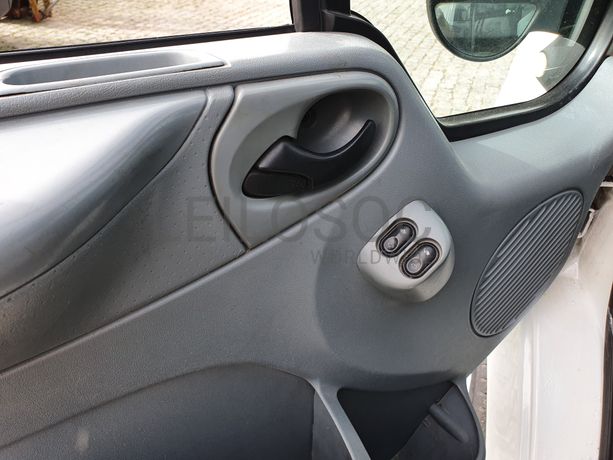 Ford Transit · Ano 2009