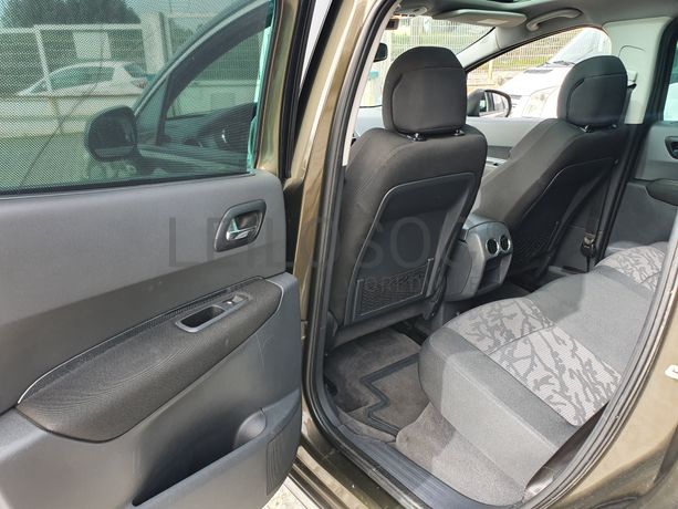 Peugeot 3008 · Ano 2009