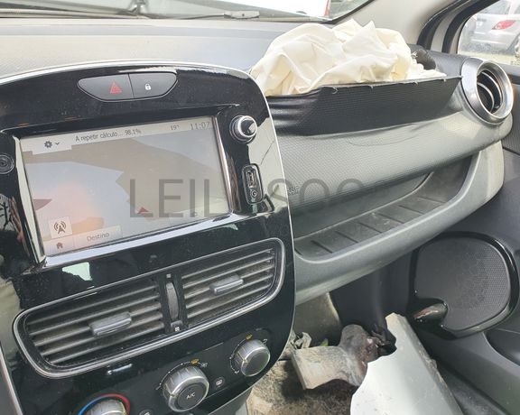 Renault Clio · Ano 2017