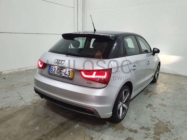 Audi A1 1.6 Tdi Sline · Ano 2013
