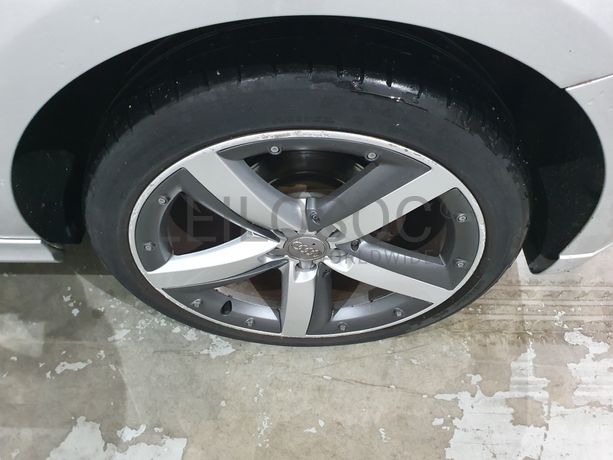 Audi A1 1.6 Tdi Sline · Ano 2013