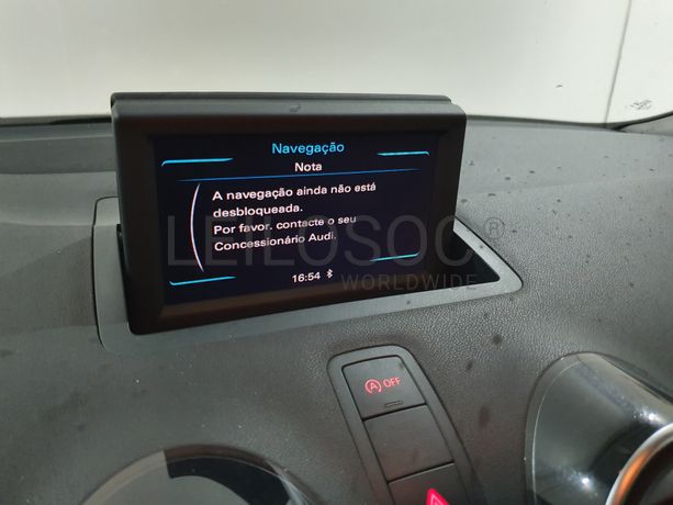 Audi A1 1.6 Tdi Sline · Ano 2013