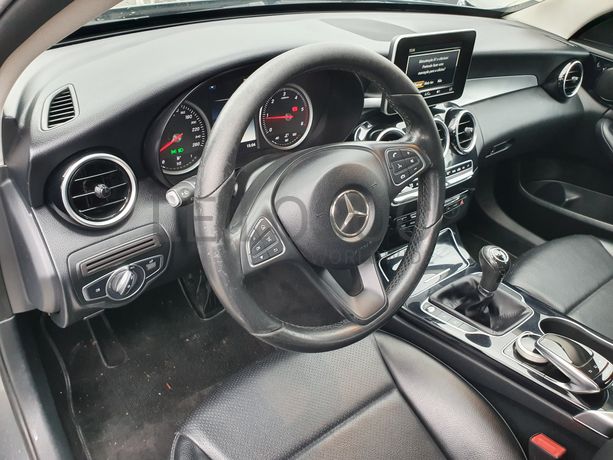 Mercedes C200 C220 BlueTec Station Avangard · Ano 2017