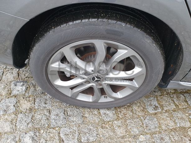 Mercedes C200 C220 BlueTec Station Avangard · Ano 2017