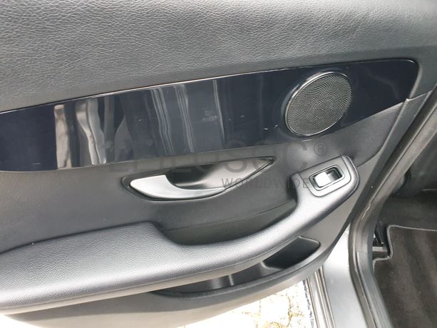 Mercedes C200 C220 BlueTec Station Avangard · Ano 2017